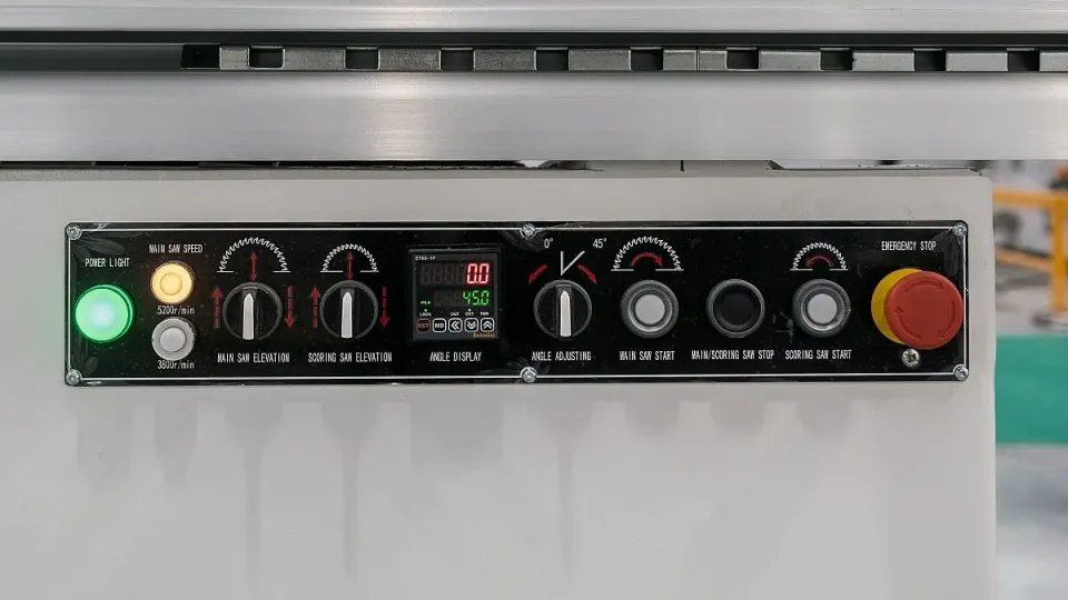 MJ1132F — panou de comandă