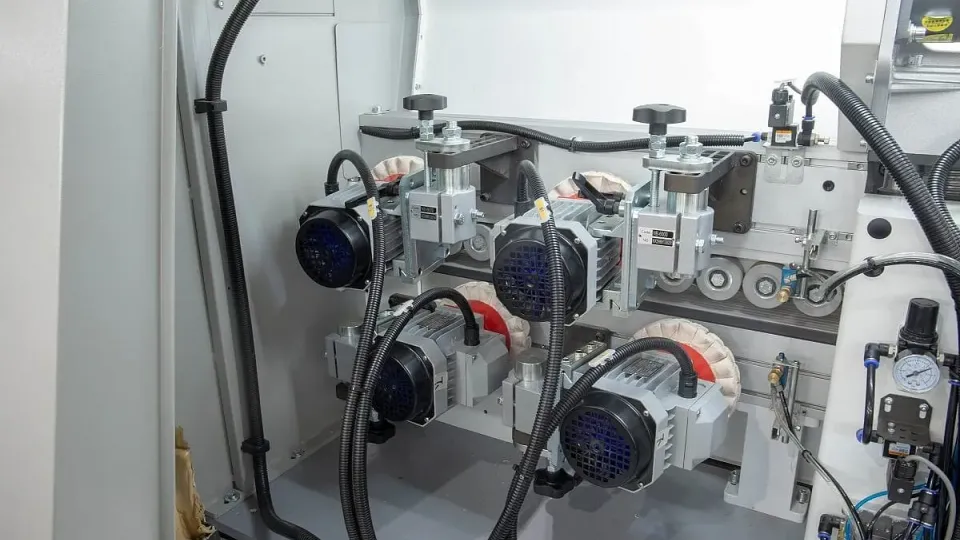 Mașină de aplicat cant softforming 45 grade NB380E Nanxing — vedere de ansamblu