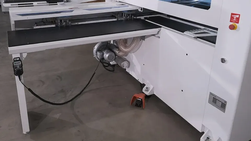 ND612CTL — detaliu tehnic al structurii mașinii