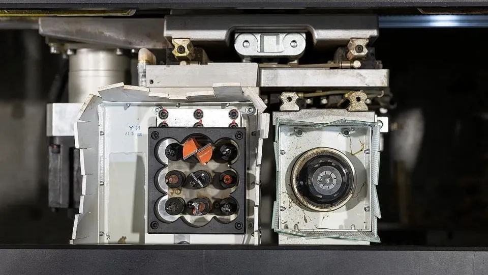 CNC de găurire pe 6 laturi ND612D Nanxing — vedere de ansamblu