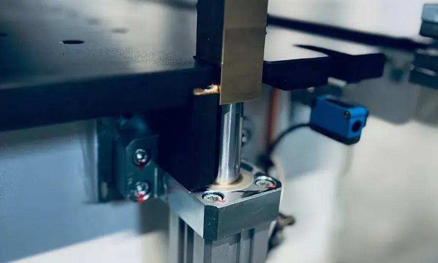 CNC de găurire pe 6 laturi ND612D Nanxing — vedere de ansamblu
